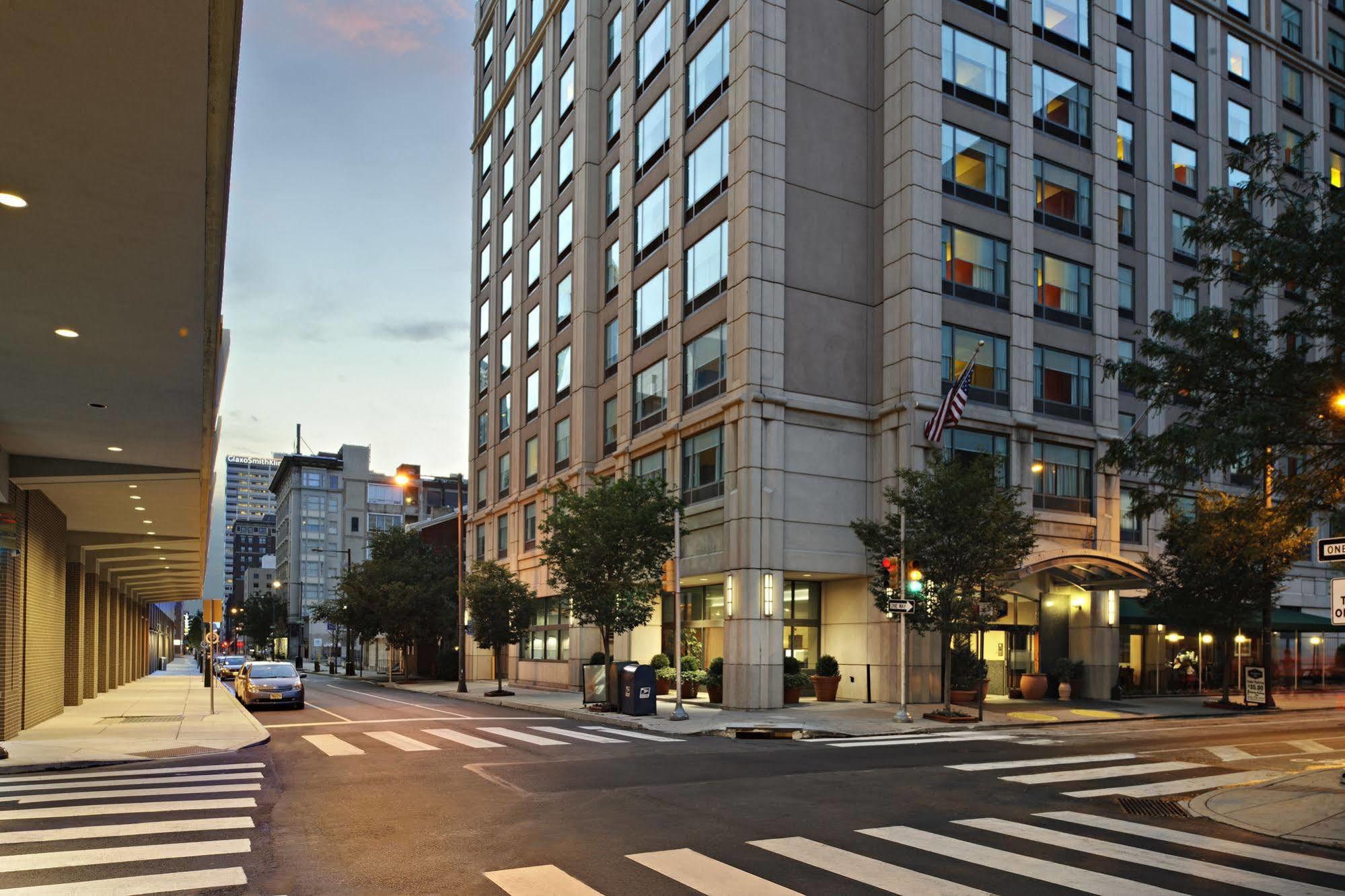 Hampton Inn Philadelphia Center City-Convention Center Esterno foto